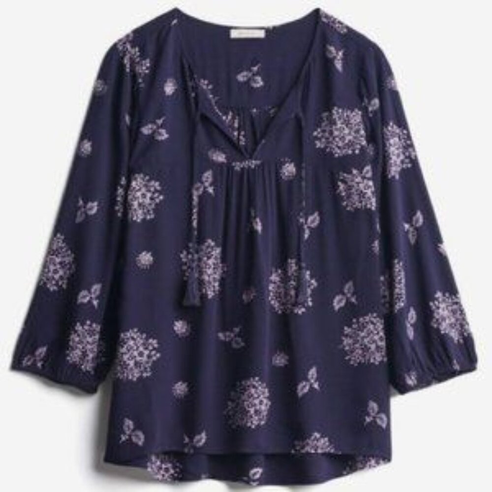 Skies Are Blue Padenia Tassel Detail Split Neck Top in Navy Blue & Lavender